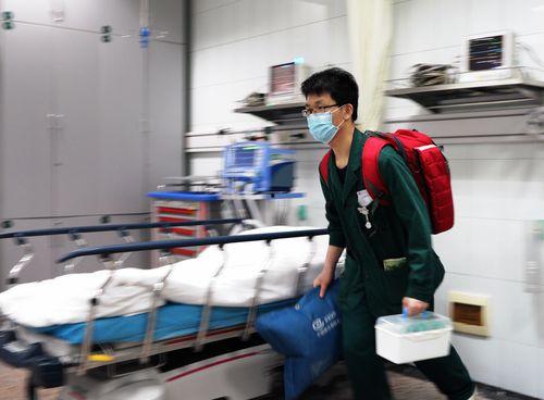 男主抢救视频,男子抢救全程纪实