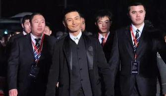明星保镖穿什么衣服,揭秘他们的专业着装秘诀