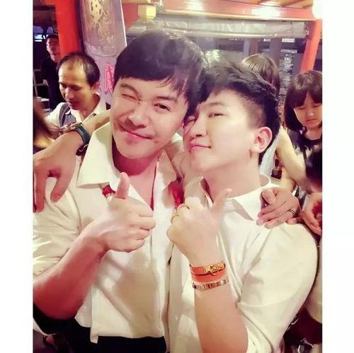 闺蜜吃娱乐圈瓜,娱乐圈幕后秘闻大揭秘